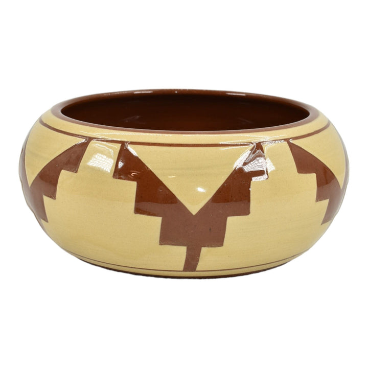 Pine Ridge Sioux Dakota Art Pottery Hand Made Native American Bowl Cottier - Just Art Pottery
