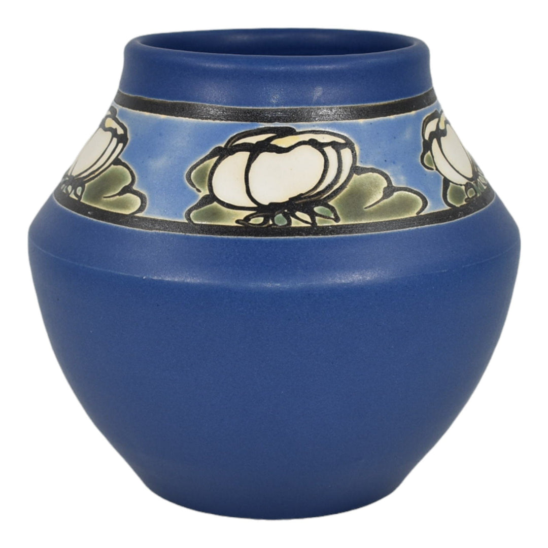 Ephraim Faience 2000 Hand Made Art Pottery SEG Style Water Lily Blue Vase 840
