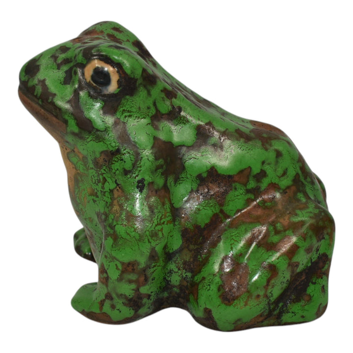 Weller Coppertone 1920s Art Pottery Matte Green Frog Figurine