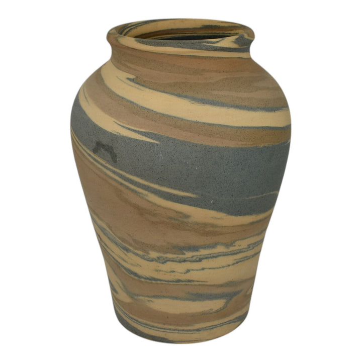 Niloak Mission Swirl 1910-24 Vintage Hand Made Art Pottery Tan Blue 8" Vase