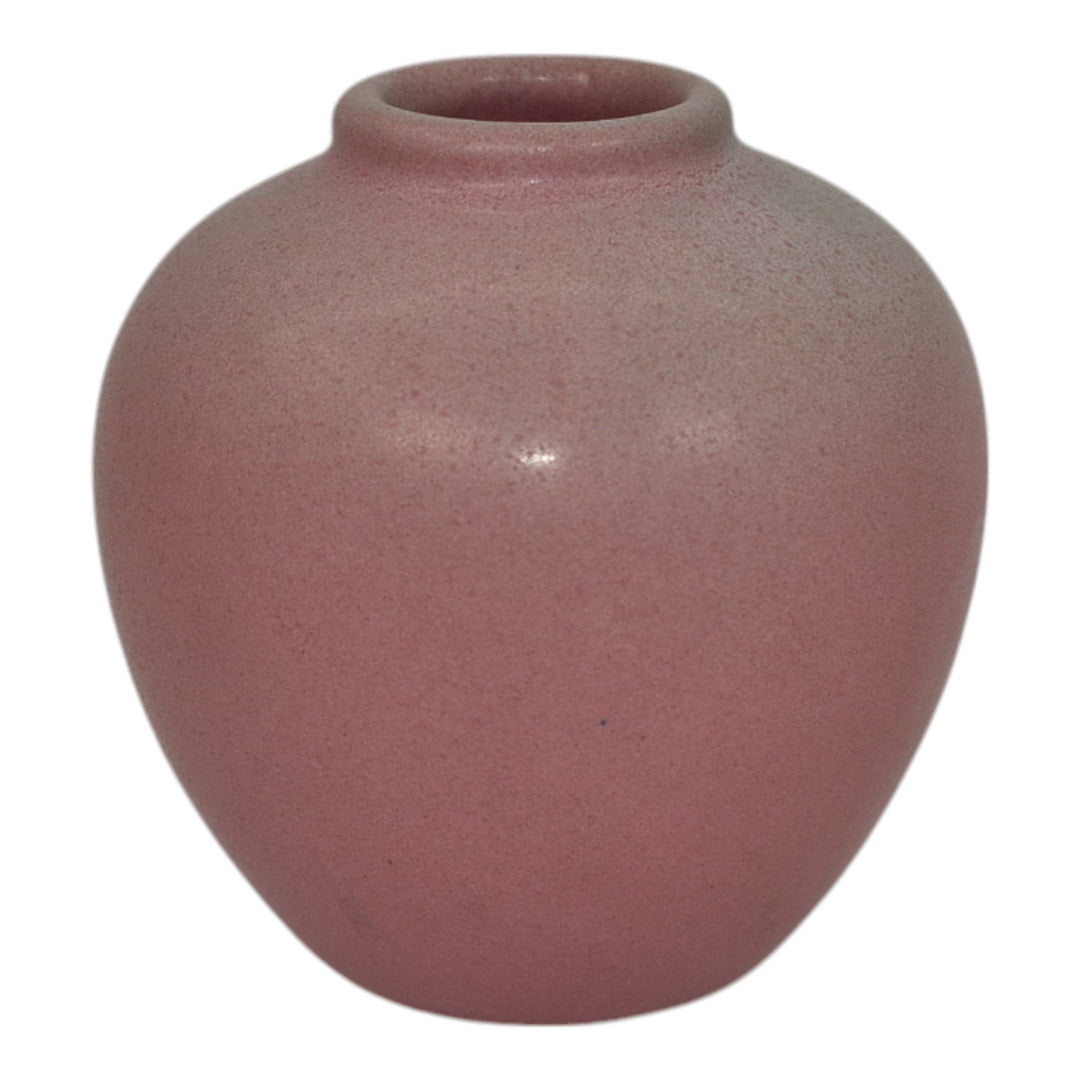 Niloak Vintage 1930s Art Pottery Ozark Dawn II Pink Bulbous Ceramic Vase