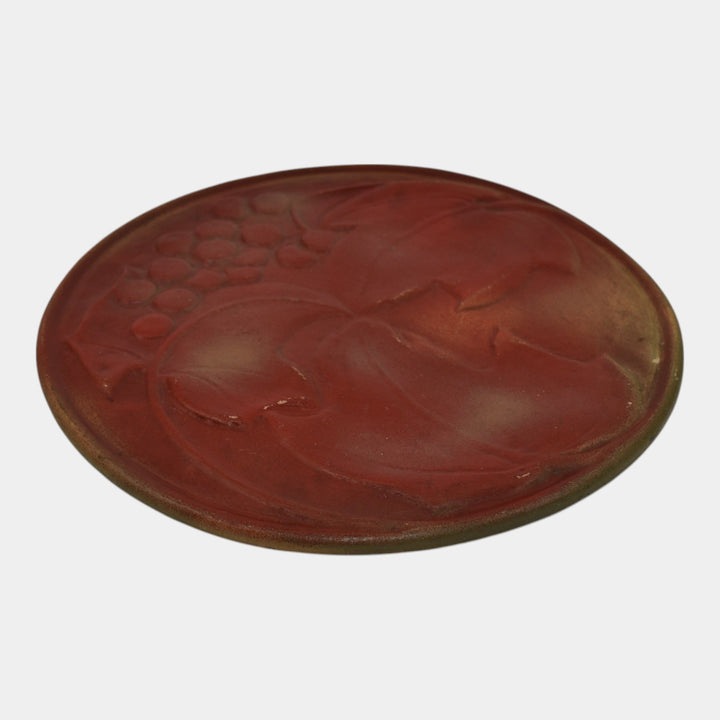 Van Briggle 1907-12 Vintage Arts And Crafts Pottery Red Grapes Ceramic Plate 15