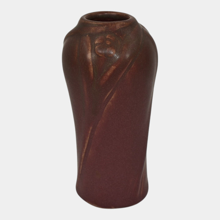 Van Briggle 1916 Vintage Art Pottery Mulberry Red Stylized Flowers Vase 833