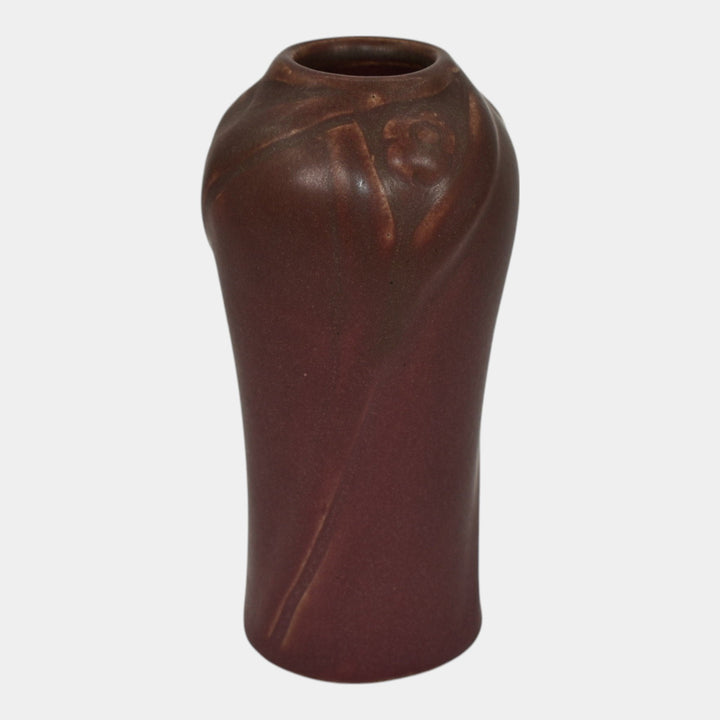 Van Briggle 1916 Vintage Art Pottery Mulberry Red Stylized Flowers Vase 833