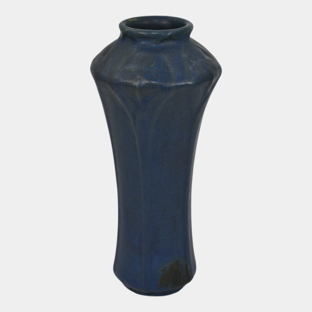 Van Briggle 1907-12 Arts And Crafts Pottery Blue Ceramic Vase 676 - Just Art Pottery