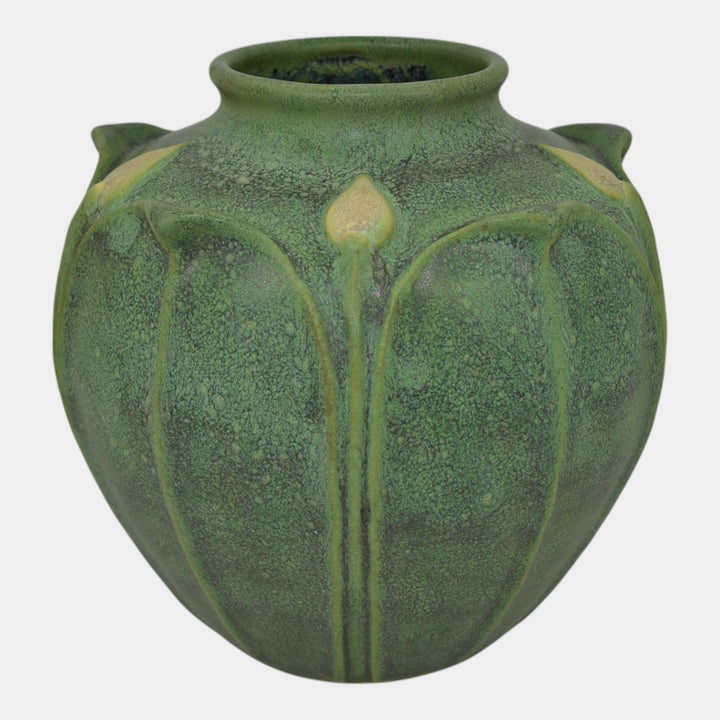 Jemerick Studio Pottery Arts And Crafts Matte Green Bulbous Vase