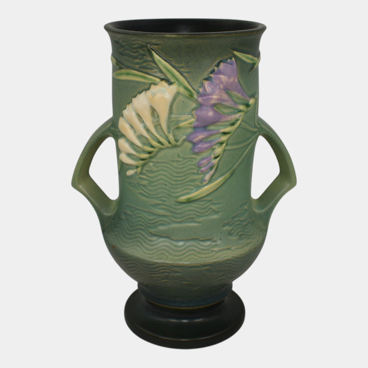 Roseville Freesia Green 1945 Vintage Art Pottery Ceramic Vase 123-9