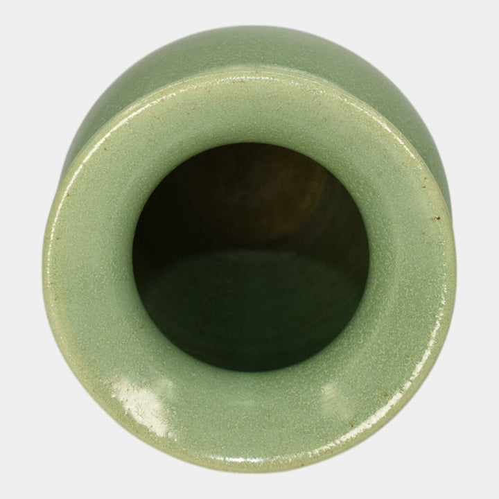 Haeger 1934 Chicago Worlds Fair Art Pottery Frosted Matte Green Vase 2590