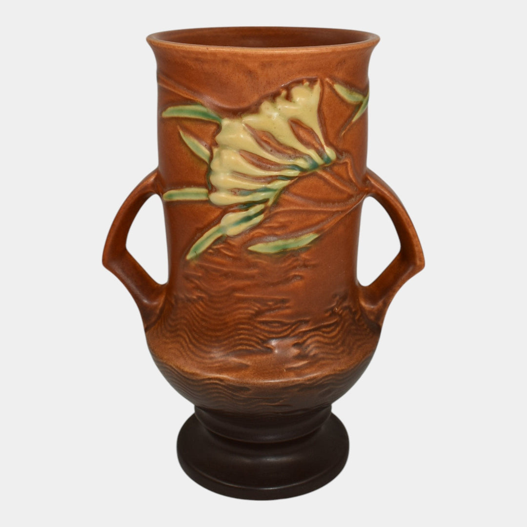 Roseville Freesia Brown 1945 Mid Century Modern Art Pottery Ceramic Vase 123-9