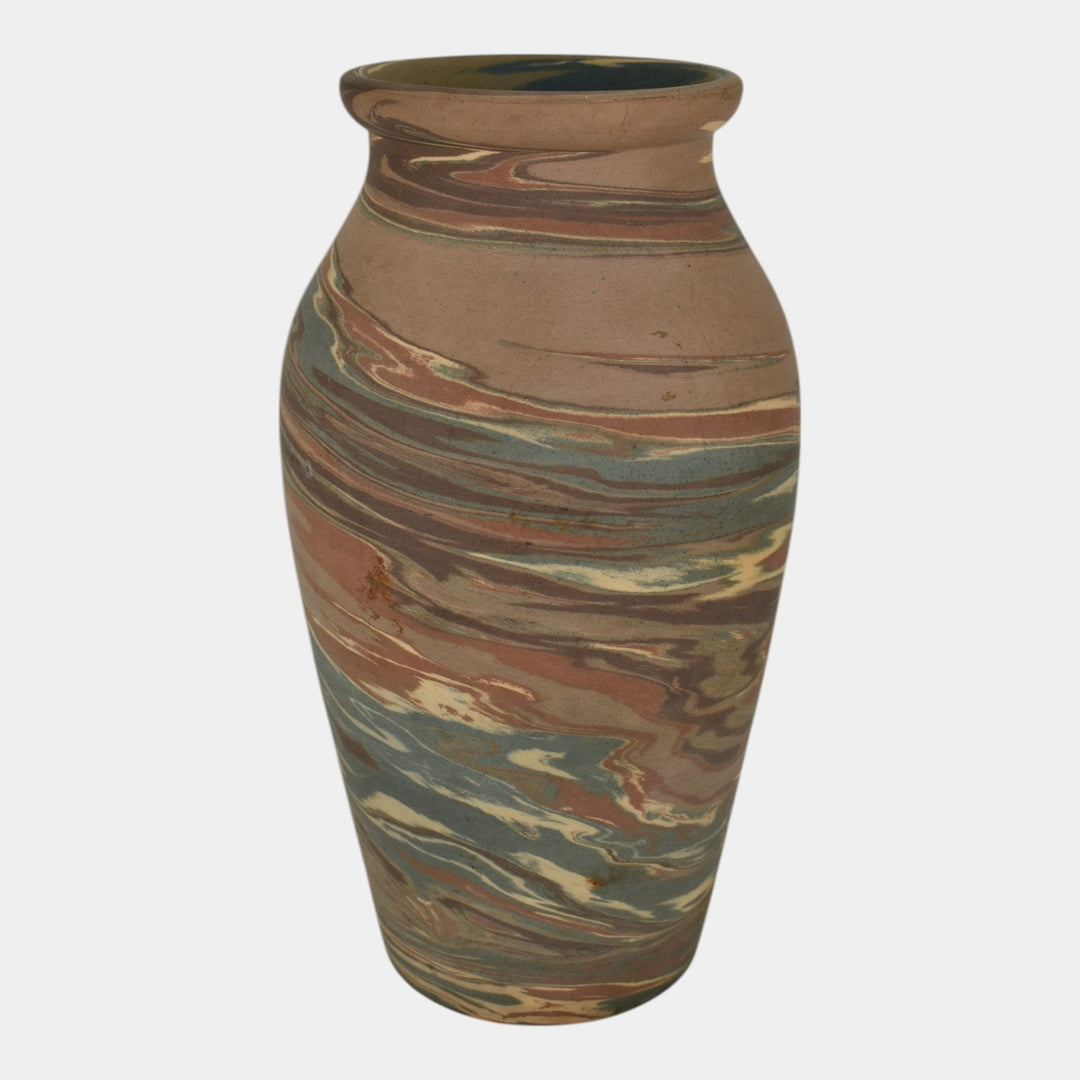Niloak Mission Swirl 1910-24 Vintage Art Pottery Classically Shaped 9" Vase