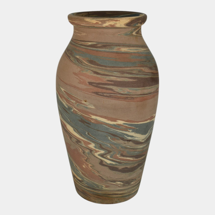 Niloak Mission Swirl 1910-24 Vintage Art Pottery Classically Shaped 9" Vase