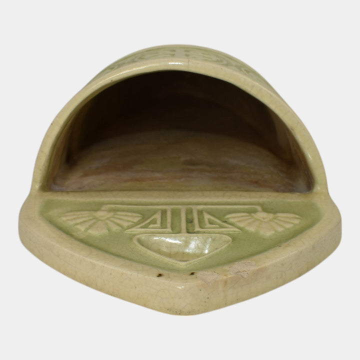 Roseville Ivory Tinted 1916 Art Pottery Large Wall Pocket 1202-15