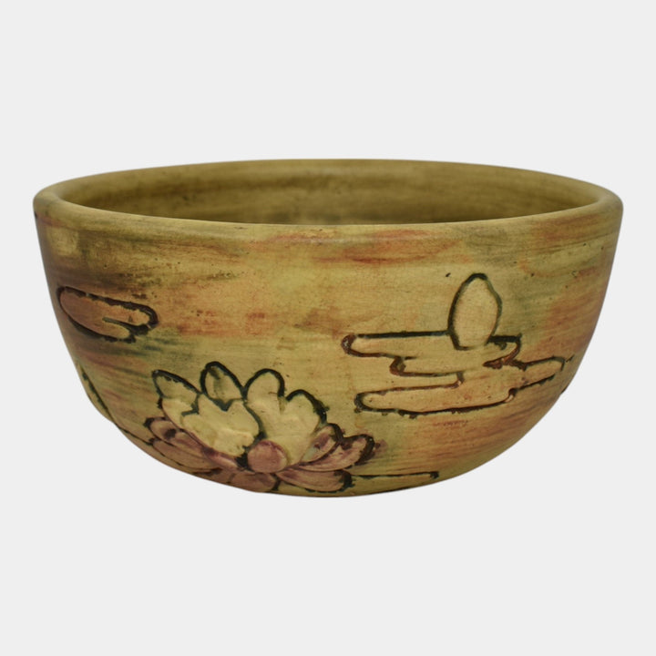 Weller Woodcraft 1920s Vintage Art Pottery Ceramic Waterlily Bowl
