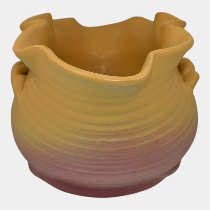 Weller Velvetone 1920s Vintage Hand Made Pottery Yellow Pink Scalloped Rim Bowl