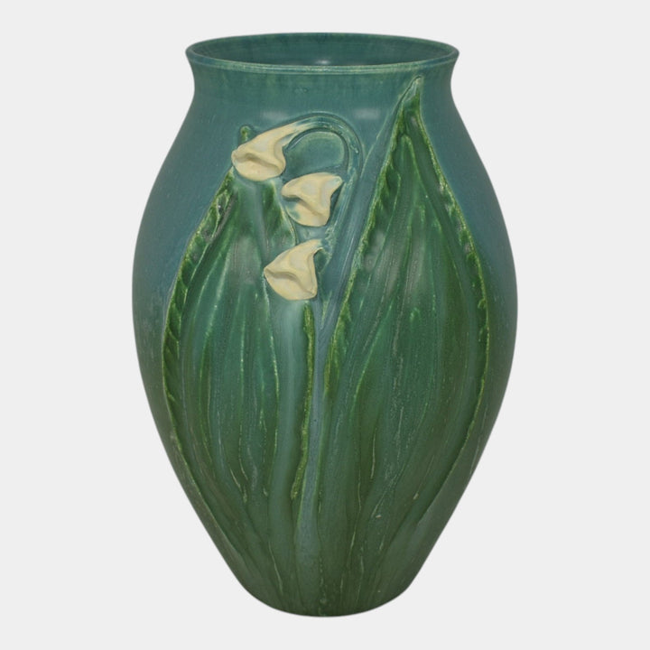 Ephraim Faience 2003 Hand Made Pottery Blue Lily Of The Valley Vase CERF-03