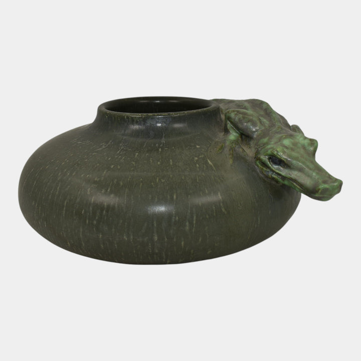 Ephraim Faience 2007 Hand Made Pottery Blue Green Alligator Ceramic Vase A34