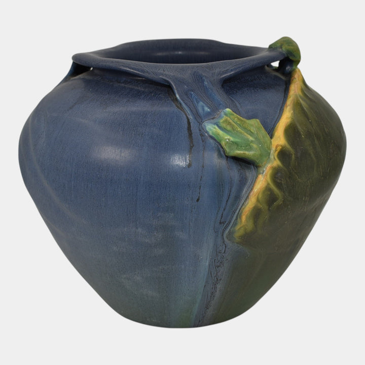 Ephraim Faience 2003 Hand Made Pottery Blue Green Turtle Ceramic Vase 325