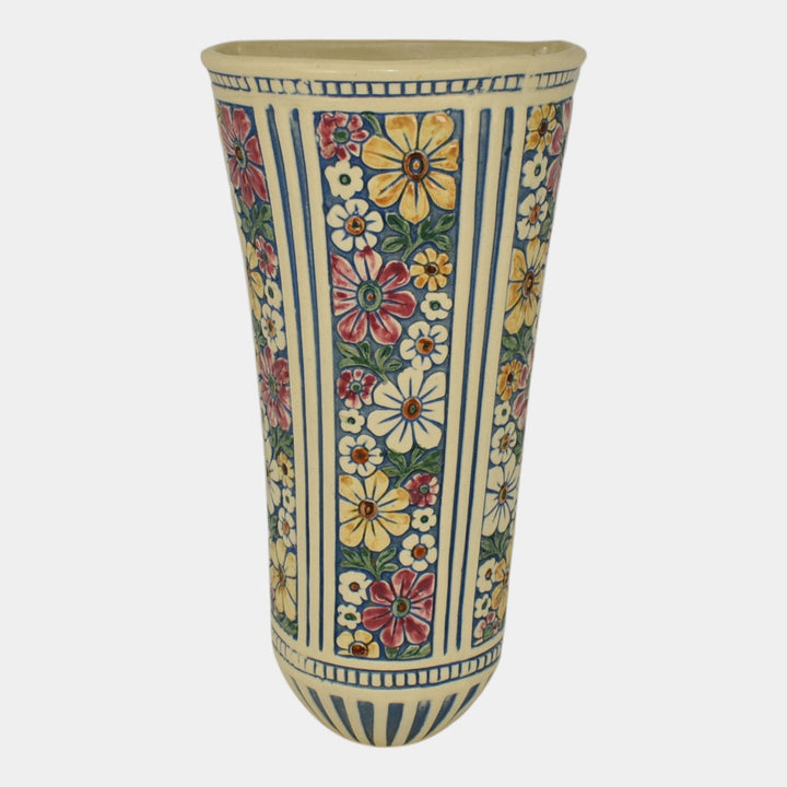 Weller Florala 1915-20 Vintage Art Pottery Floral Wall Pocket