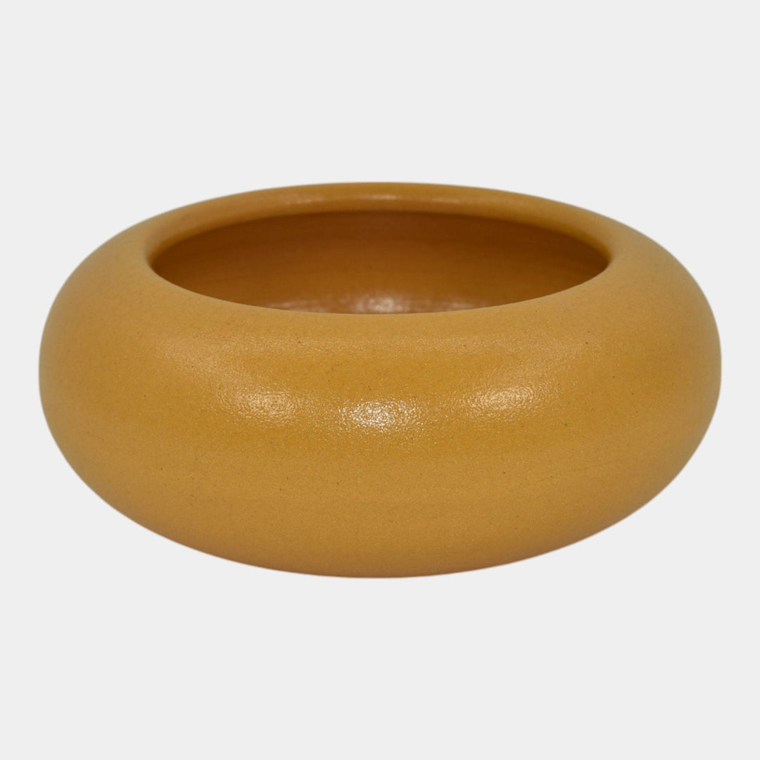 Paul Revere Saturday Evening Girls Pottery 1920s Yellow Ceramic Berry Bowl