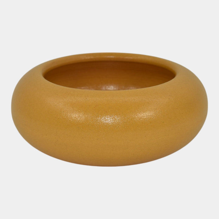 Paul Revere Saturday Evening Girls Pottery 1920s Yellow Ceramic Berry Bowl
