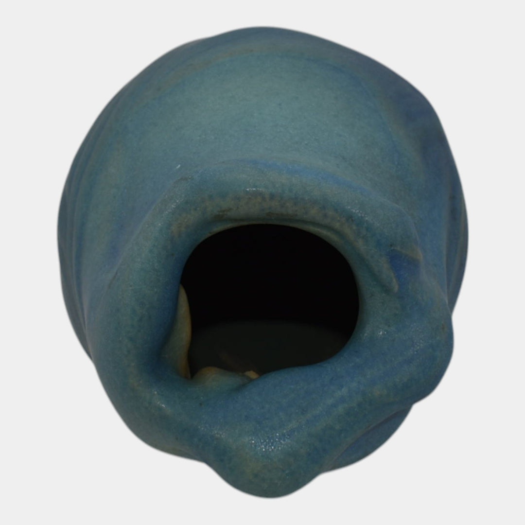 Van Briggle 1920s Vintage Art Pottery Blue Lorelei Ceramic Vase