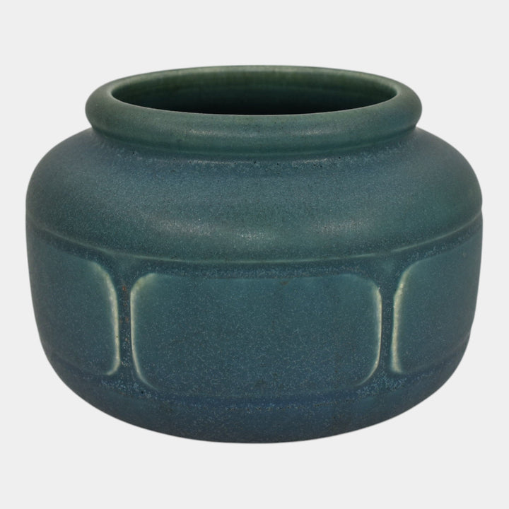 Rookwood 1914 Vintage Arts And Crafts Pottery Blue Carved Vase 962