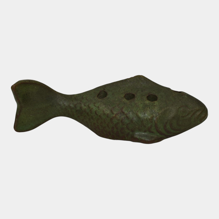 Peters and Reed Arts And Crafts Pottery Matte Green Ceramic Fish Flower Frog
