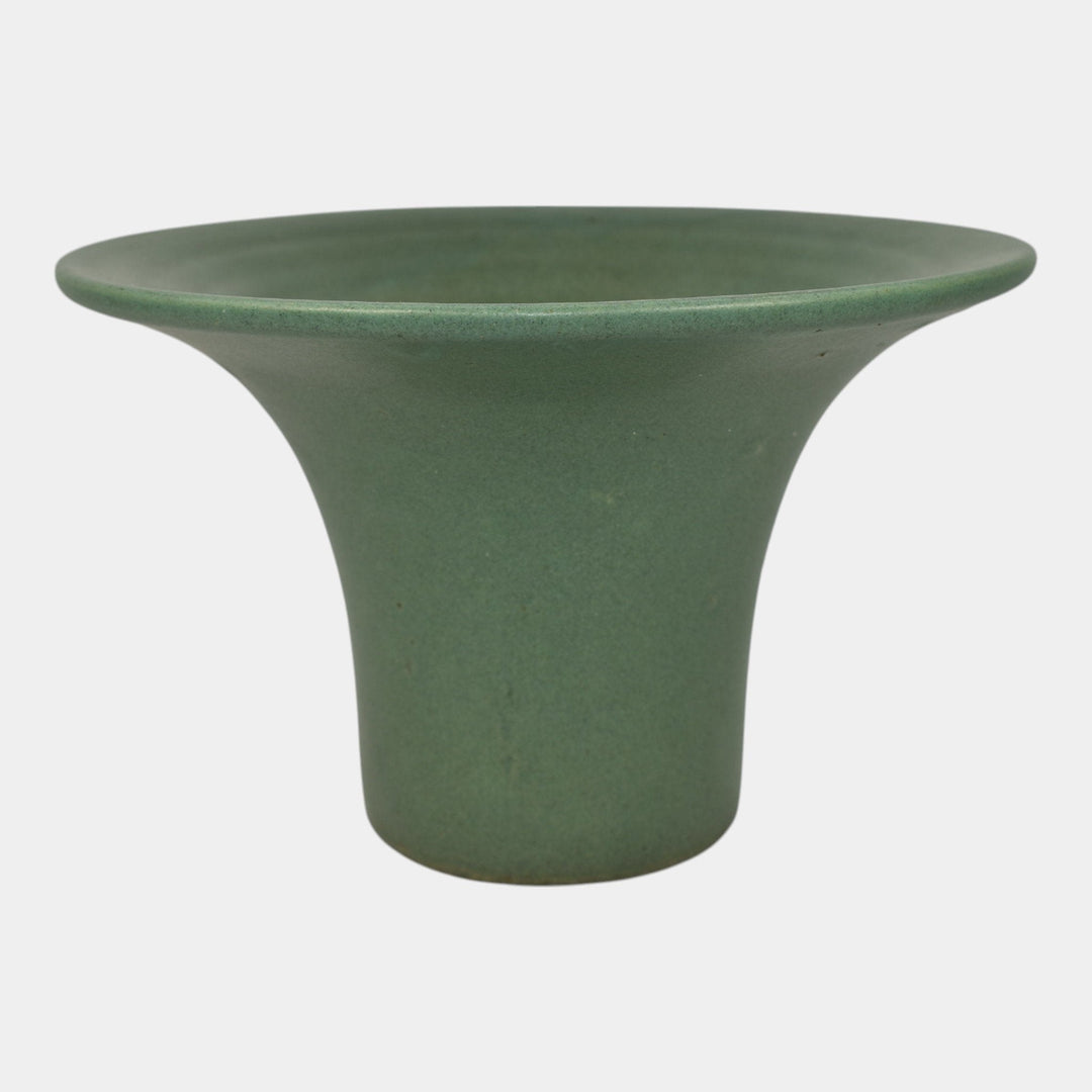 Zanesville Stoneware 1930s Vintage Arts And Craft Pottery Green Ceramic Vase 513