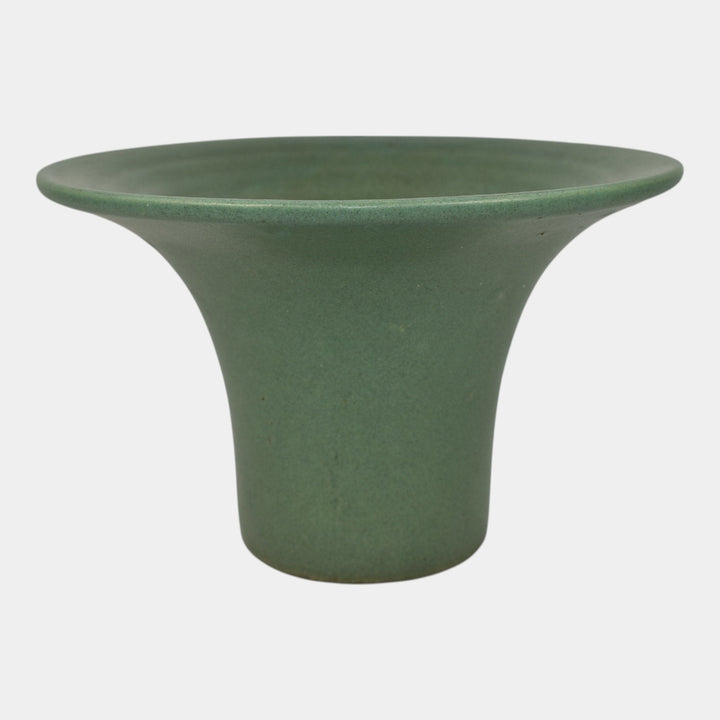 Zanesville Stoneware 1930s Vintage Arts And Craft Pottery Green Ceramic Vase 513