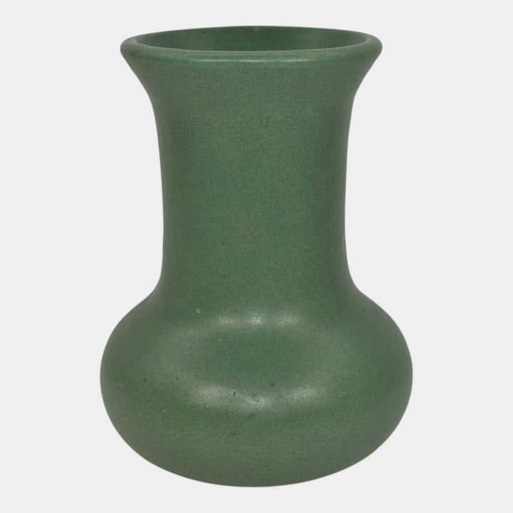 Zanesville Stoneware 1930s Vintage Arts And Craft Pottery Green Ceramic Vase 105