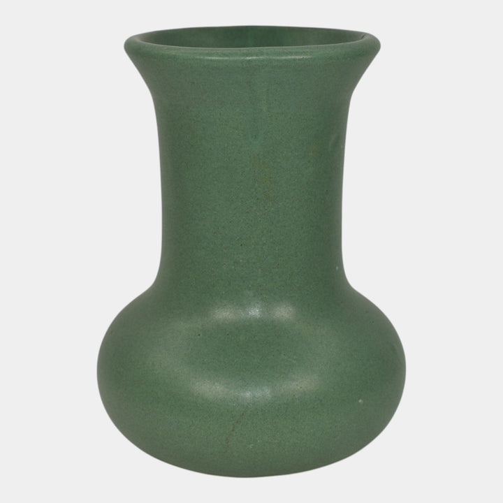 Zanesville Stoneware 1930s Vintage Arts And Craft Pottery Green Ceramic Vase 105