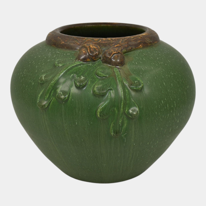 Ephraim Faience 2004 Hand Made Pottery Matte Green Valley Oak Ceramic Vase 027