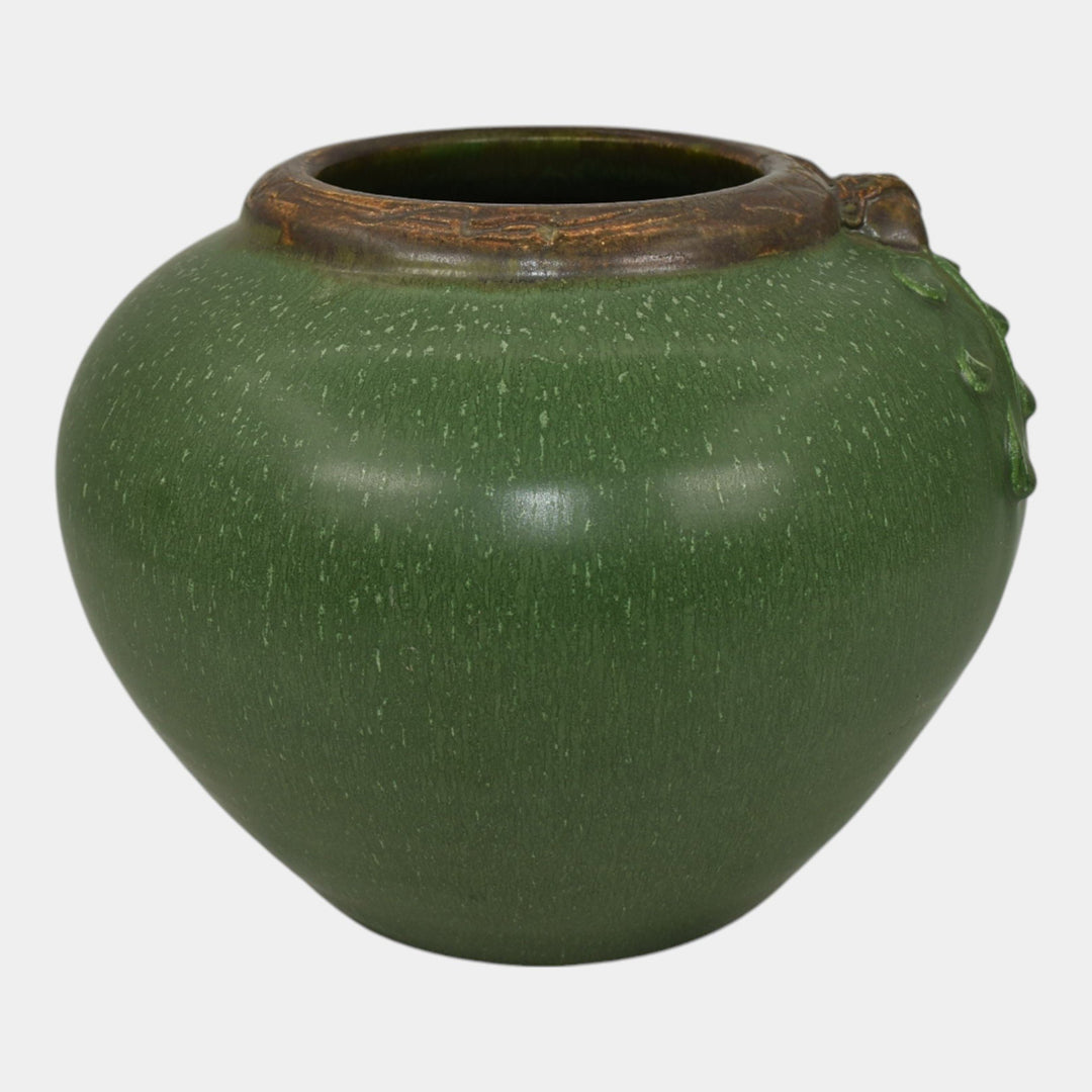 Ephraim Faience 2004 Hand Made Pottery Matte Green Valley Oak Ceramic Vase 027