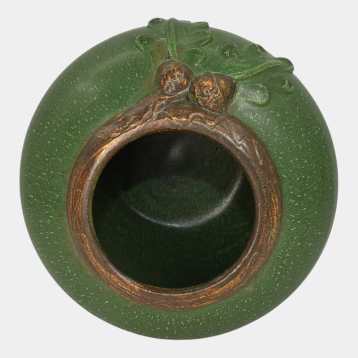 Ephraim Faience 2004 Hand Made Pottery Matte Green Valley Oak Ceramic Vase 027