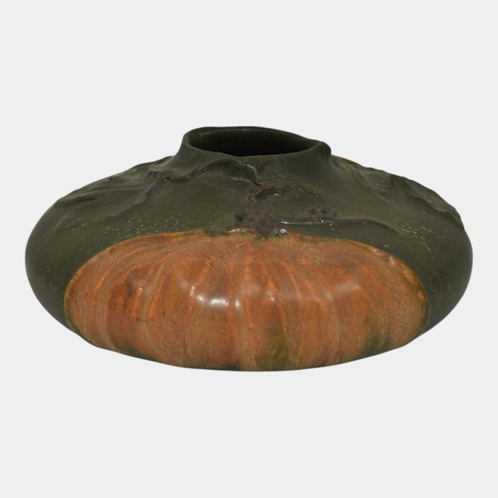Ephraim Faience 2006 Arts and Crafts Art Pottery Pumpkin Patch Ceramic Vase 524