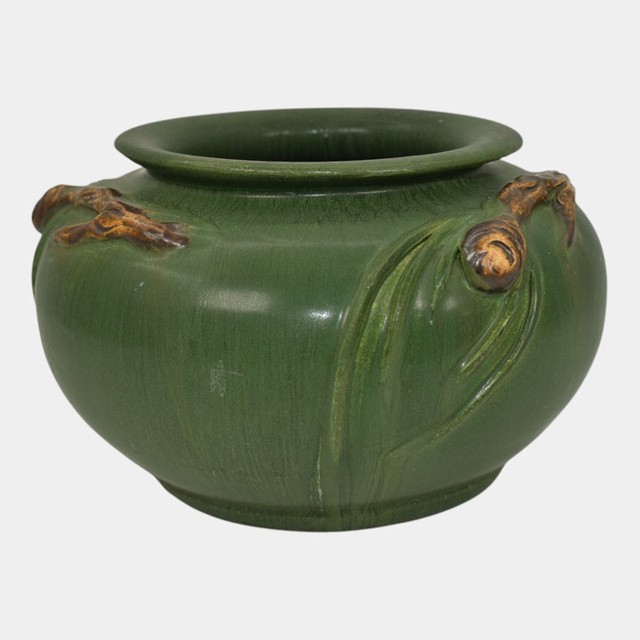 Ephraim Faience 2003 Hand Made Pottery Green Northwoods Pine Cone Vase 061