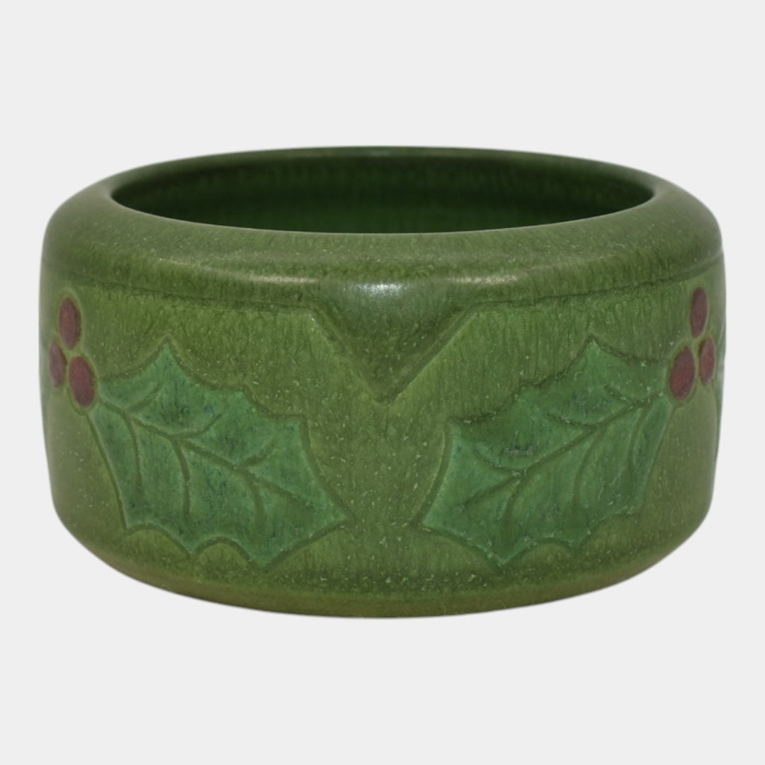 Ephraim Faience 2017 Experimental Hand Made Pottery Green Holly Cabinet Bowl