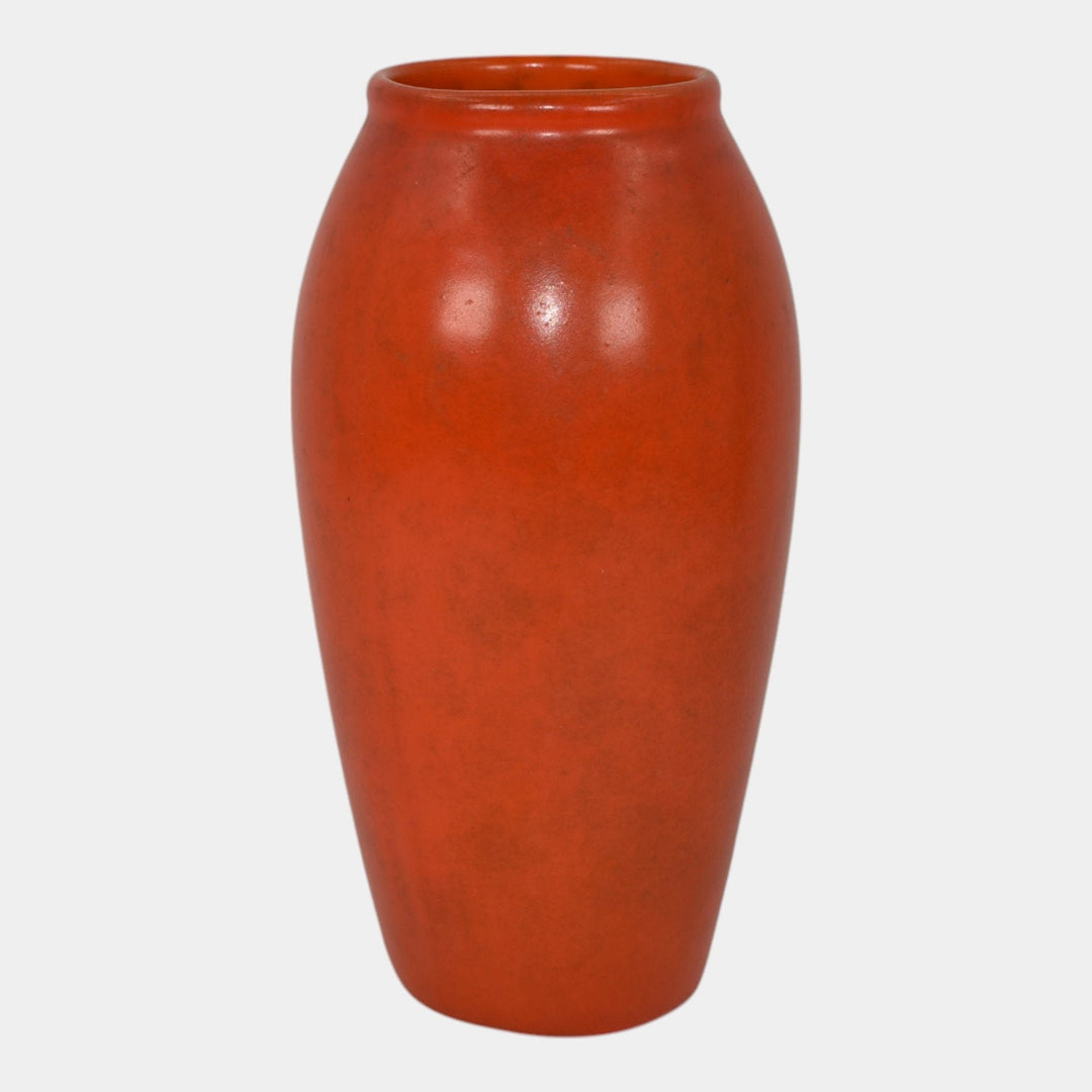 Weller Blo Red 1920s Vintage Art Deco Pottery Lava Red Ceramic Vase