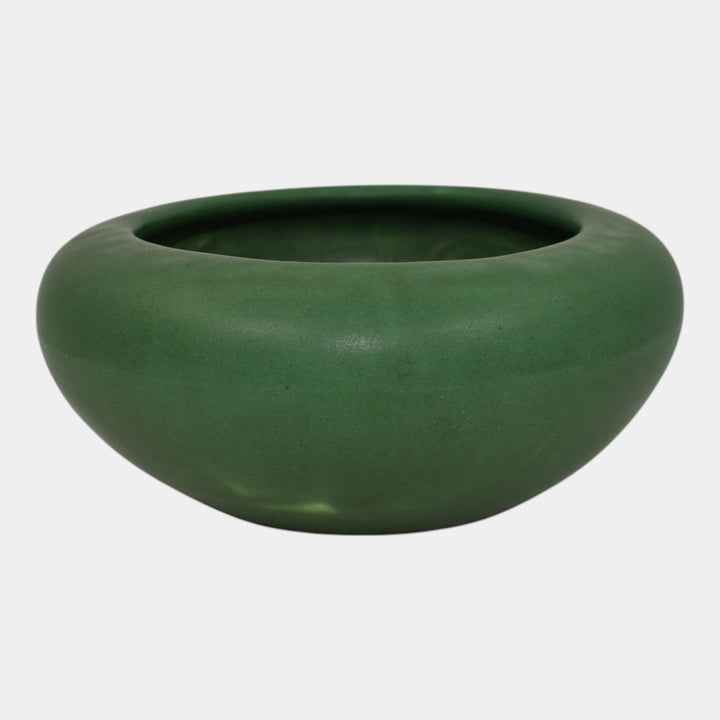 Weller Matte Green Bedford Vintage Art Pottery Ceramic Bowl - Just Art Pottery