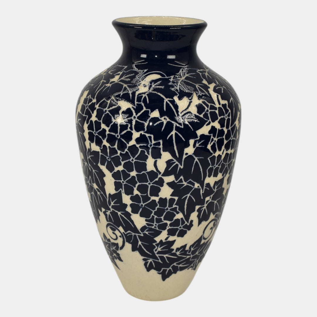 Ken Tracy 2006 Studio Art Pottery Blue White Luffa Hand Made Ceramic Vase 401 - Just Art Pottery