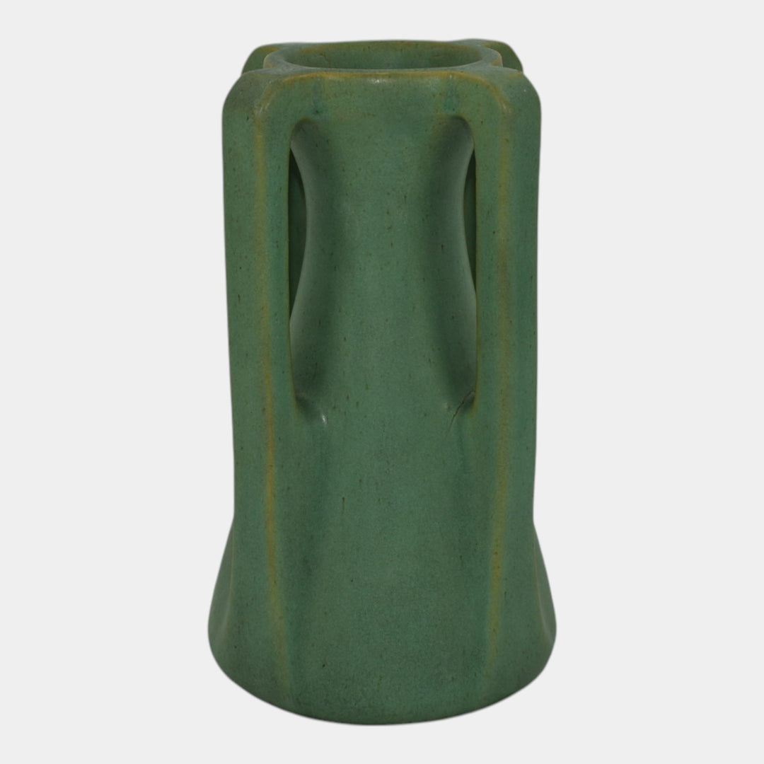 Teco Vintage Arts And Crafts Pottery Matte Green Buttressed Vase 433