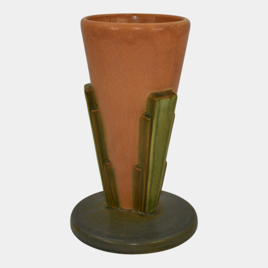 Roseville Futura Tan 1928 Vintage Art Deco Pottery Buttressed Cone Vase 401-8