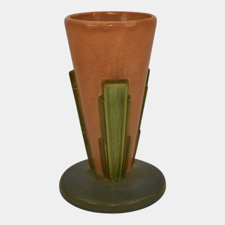 Roseville Futura Tan 1928 Vintage Art Deco Pottery Buttressed Cone Vase 401-8
