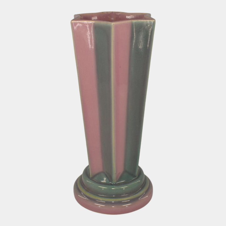 Roseville Futura Pink 1928 Vintage Art Deco Pottery Pleated Star Vase 385-8