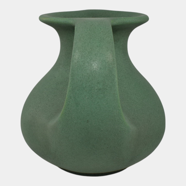 Teco Vintage Arts And Crafts Pottery Matte Green Ceramic Handled Vase 297