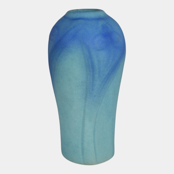 Van Briggle 1930s Arts And Crafts Pottery Blue Vase 833