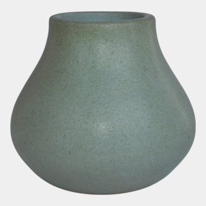 Van Briggle 1915 Arts And Crafts Pottery Blue Vase