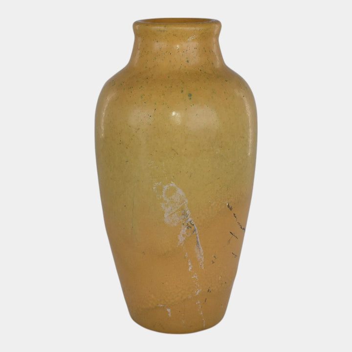Van Briggle 1905 Vintage Arts And Crafts Pottery Matte Yellow Vase 313