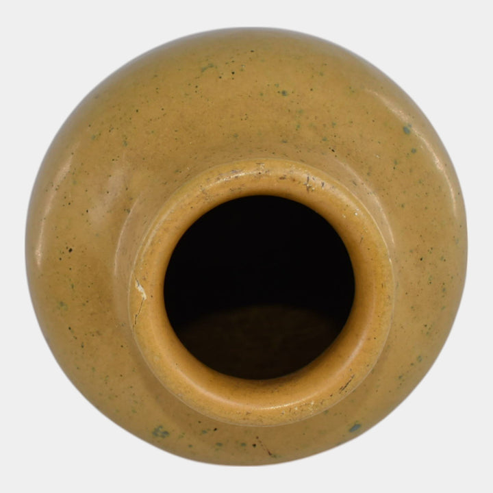 Van Briggle 1905 Vintage Arts And Crafts Pottery Matte Yellow Vase 313
