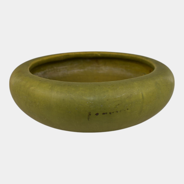 Roseville Early Carnelian Vintage 1916 Pottery Matte Green Arts & Crafts Bowl